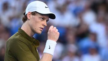 Obrońca tytułu w ćwierćfinale Australian Open! Triumf nad rodakiem