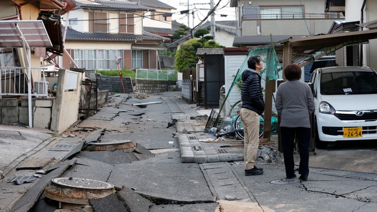 Rośnie liczba ofiar kolejnego trzęsienia ziemi w Japonii. Ponad tysiąc rannych
