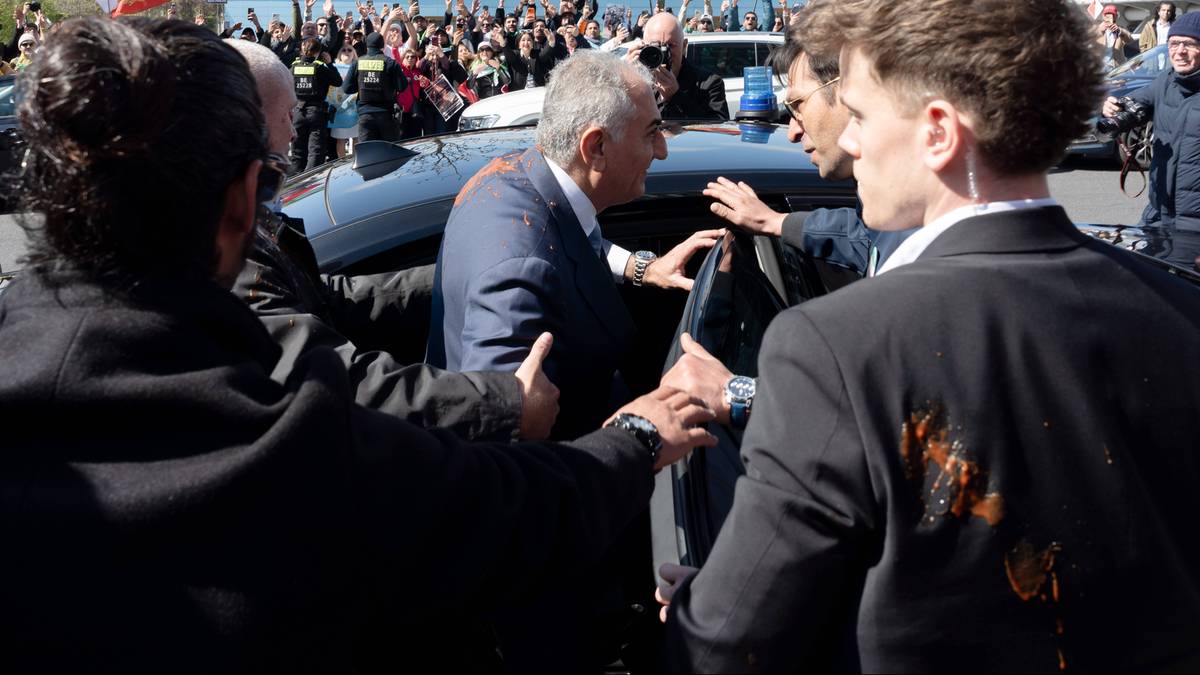 Atak farbą na syna obalonego szacha Iranu. Jest nagranie