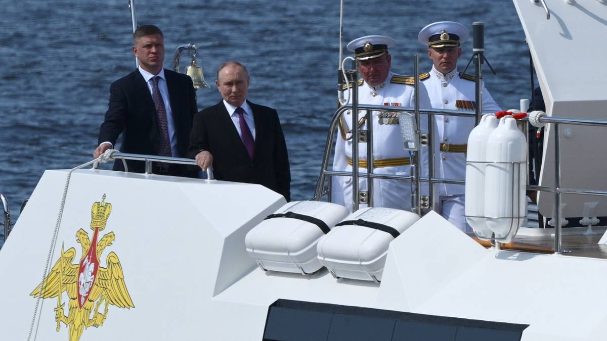 "Po raz pierwszy w historii". Putin wystraszył się Ukrainy i odwołał paradę