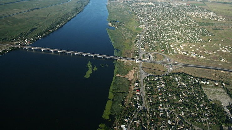 Ukraińcy uszkodzili kluczowy most w okupowanym Chersoniu. Brytyjczycy potwierdzają