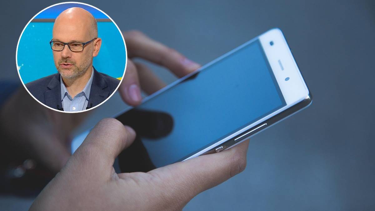 Minister o propozycji "podatku smartfonowego". "Absolutnie nowy temat"
