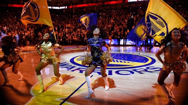 NBA: Obstawiający  wierzą w rekord Warriors