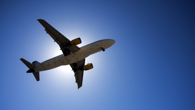 Rząd przedłużył zakaz lądowania samolotów z państw regionu Afryki południowej