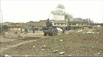 Irackie siły rządowe walczą z dżihadystami w Mosulu