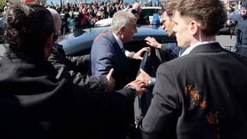 Atak farbą na syna obalonego szacha Iranu. Jest nagranie