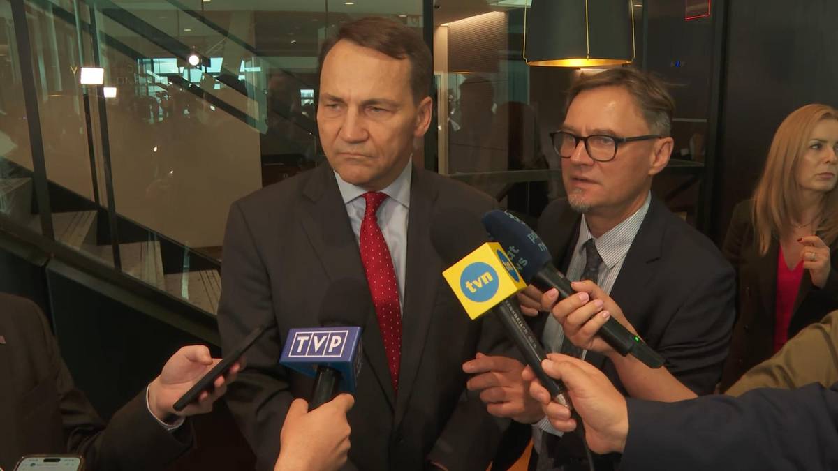 Radosław Sikorski się tłumaczy. Odniósł się do swoich słów o Krymie