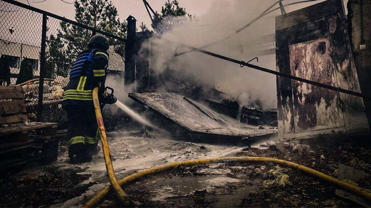 Alarm w stolicy Ukrainy. Rakiety i drony nad Kijowem