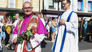 Arcybiskup zwrócił się do uczestniczek pielgrzymki. Mówił o "mądrze pokornych kobietach"