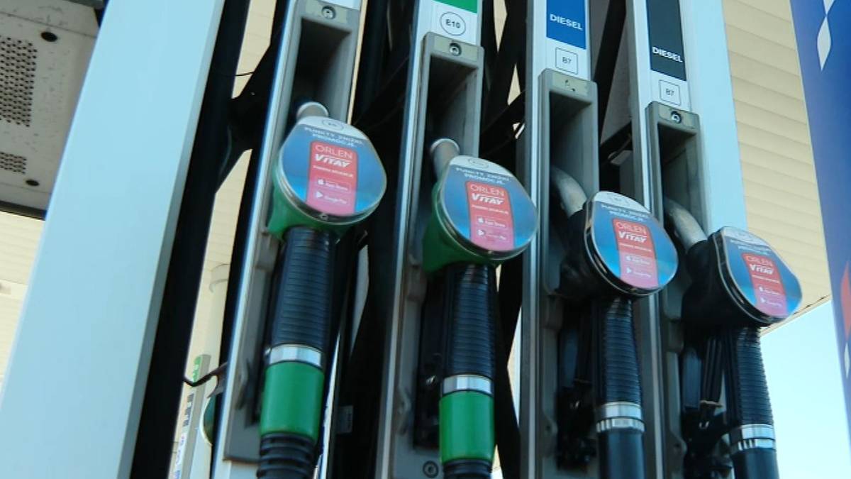 Nowe ceny paliw na piątek. Ministerstwo opublikowało stawki. Jest zmiana