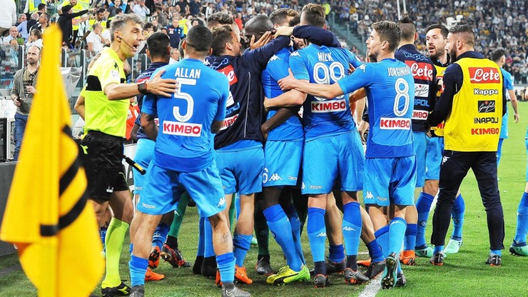 Szaleństwo w szatni Napoli! Milik i koledzy w ekstazie