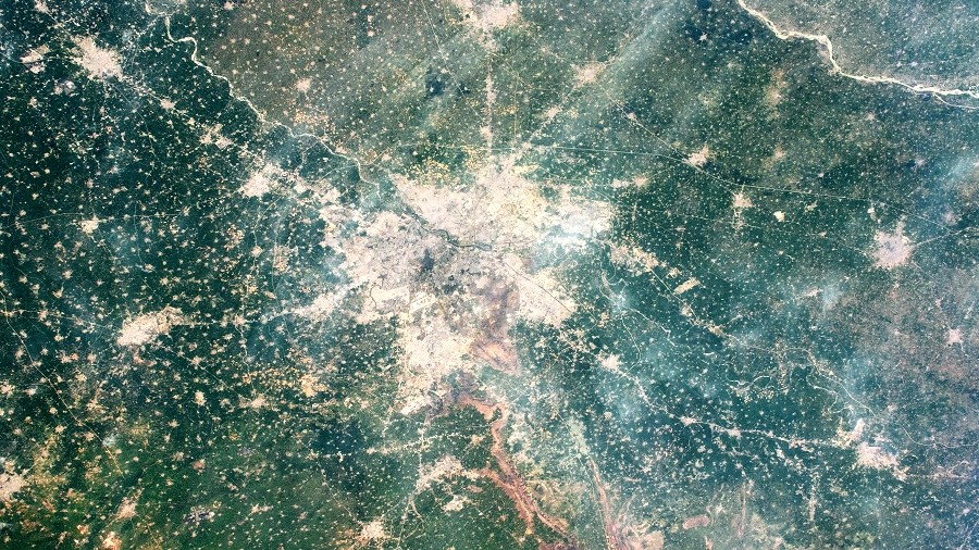 Zdjęcie satelitarne Nowego Delhi, stolicy Indii. Fot. NASA.