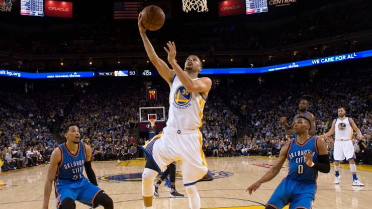 NBA: 45. wygrana Warriors u siebie, 301 rzutów za trzy Curry'ego