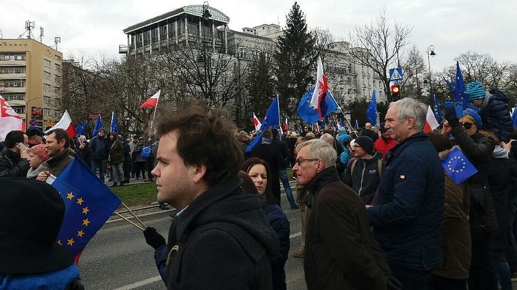 "Kocham Cię, Europo!". Marsz poparcia dla UE w Warszawie