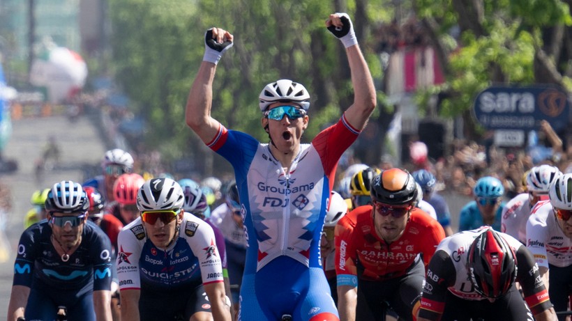 Giro d'Italia: Arnaud Demare znów najszybszy