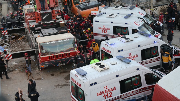 Trzęsienie ziemi w Turcji. Podano aktualną liczbę ofiar, polski prezydent złożył kondolencje