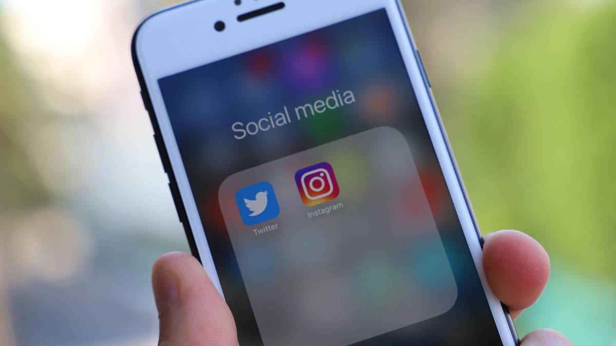 Rozpoczęli rewolucję. Blokują nieletnim dostępu do kont na social mediach