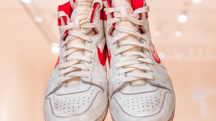 Buty Michaela Jordana sprzedane za rekordową sumę 1,47 mln dolarów