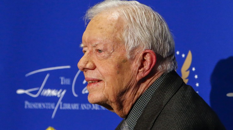 Były prezydent USA, Jimmy Carter, upadł w swoim domu