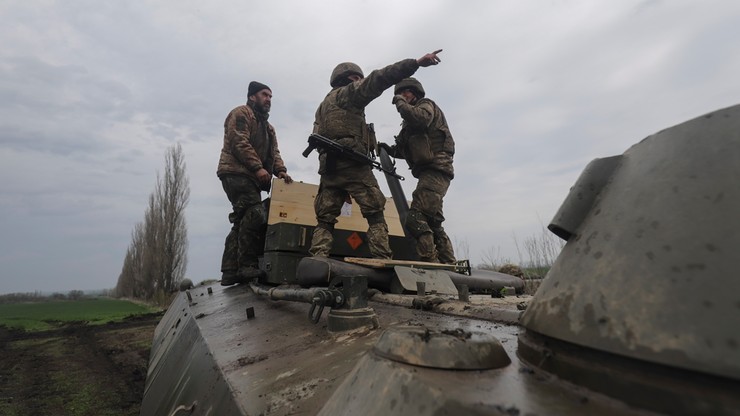 Wojna w Ukrainie. OSW: Trzeci dzień rosyjskiej ofensywy w Donbasie nie przyniósł znaczącego sukcesu