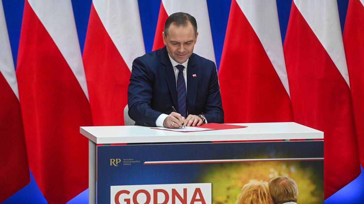 Prezydent chce zmian w emeryturach. Podpisał projekt ustawy