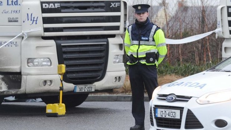 Polak zabity na parkingu dla TiR-ów w Irlandii. Drugi ranny