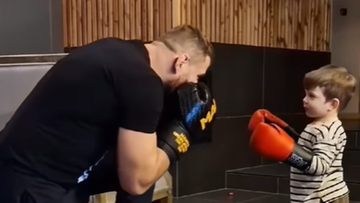 Błachowicz rozpoczął treningi z synem. Wzruszające wideo
