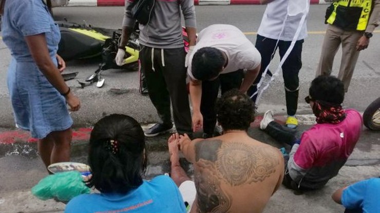 Policjant z Wyszkowa ratował ofiary wypadku w Tajlandii
