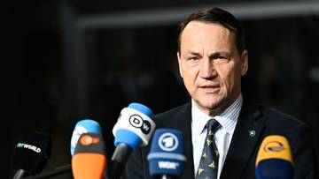 The joint decision of Polish, Germany and Norway concerns Ukraine. Sikorski announced