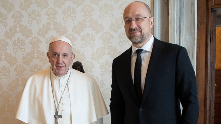 Premier Ukrainy zaprosił papieża Franciszka do swego kraju