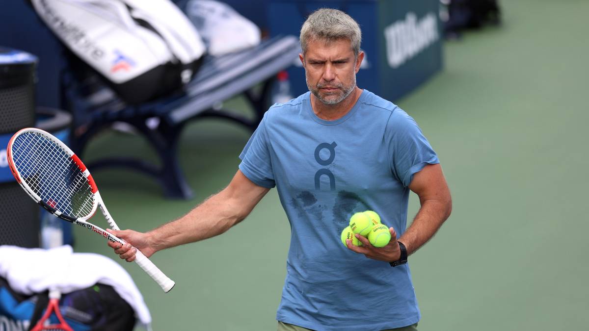 Osaka w ćwierćfinale Wimbledonu po pokonaniu Sabalenki – chwali trenera Wiktorowskiego
