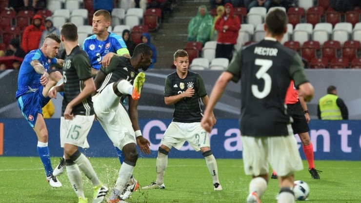 Euro 2016: Sensacyjna porażka Niemców w meczu na wodzie!