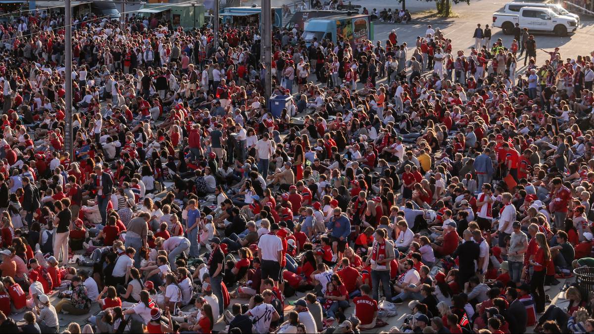 135 tys. Norwegów świętowało w Oslo po historycznym ćwierćfinale mundialu