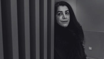 Nie żyje Marjane Satrapi. "Niezwykła artystka" i przeciwniczka reżimu w Iranie miała 56 lat