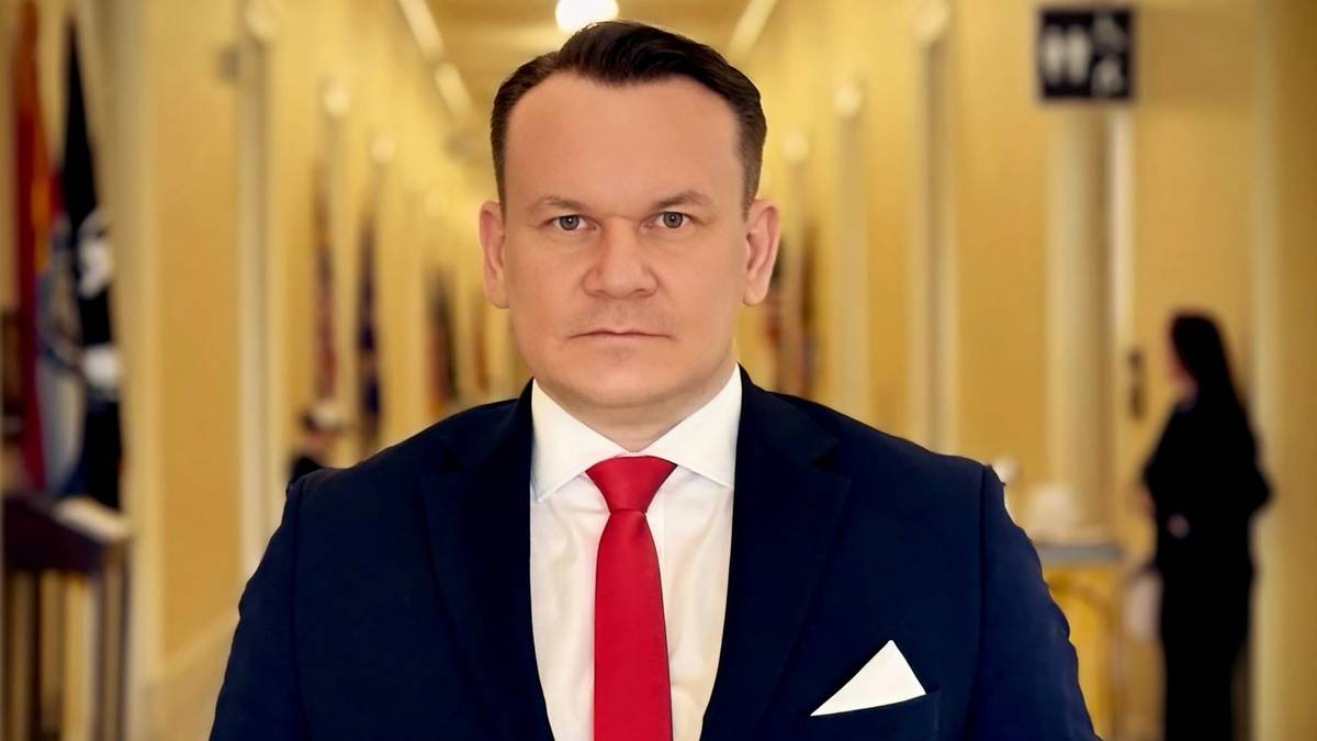 Wielka Brytania nie wpuściła europosła PiS. Zapowiedział pozew