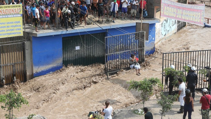 Powodzie wywołane El Nino w Peru. Nie żyje 67 osób
