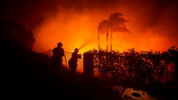Kalifornia w ogniu. Ewakuowano ponad 100 tys. mieszkańców