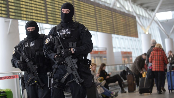 Zaostrzono środki bezpieczeństwa na europejskich lotniskach