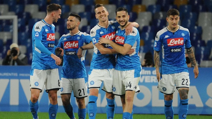 Serie A: Wygrana Napoli po golach obrońców