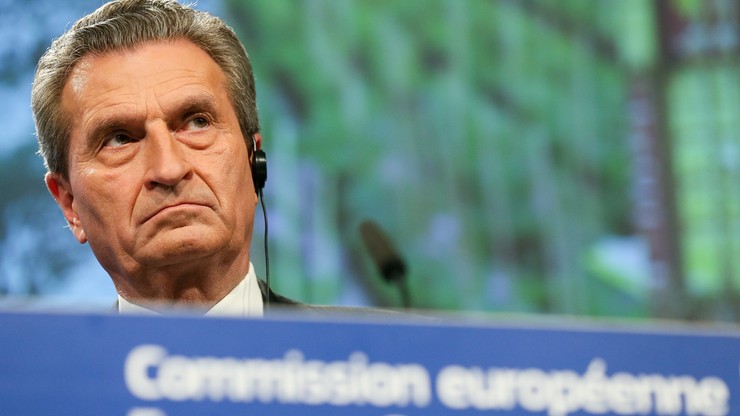 Oettinger: Niemcy powinny wpłacić 3-3,5 mld euro więcej do kolejnego budżetu UE