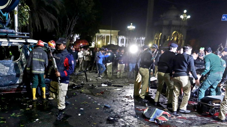 Zamach bombowy w Pakistanie. Nie żyje 10 osób