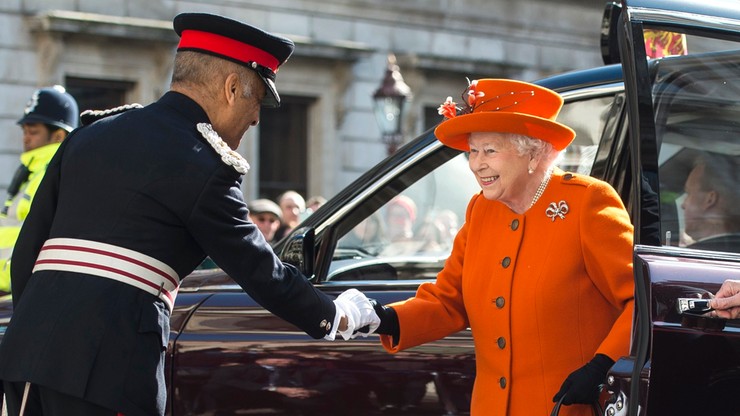 Brytyjska królowa da sygnał do rozpoczęcia maratonu w Londynie