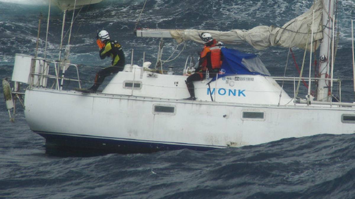 Tragiczny wypadek przy japońskiej wyspie. Wywróciły się łodzie z uczniami