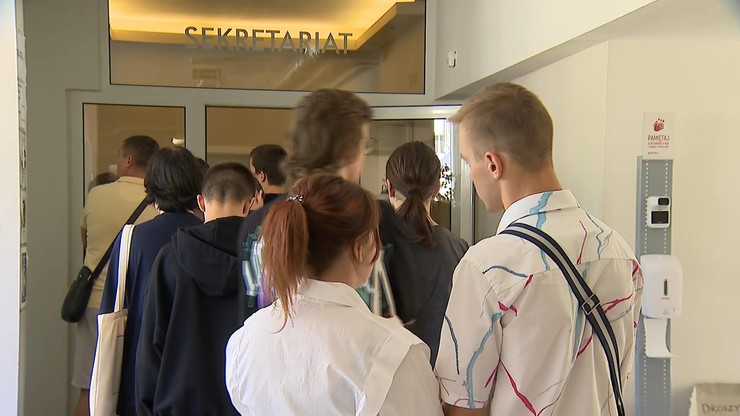 Poznań: Brak miejsc w szkołach średnich. Uczniowie nie wiedzą, gdzie rozpoczną naukę