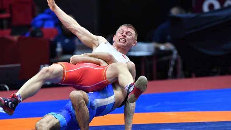 ME w zapasach: Tracz powalczy o brąz