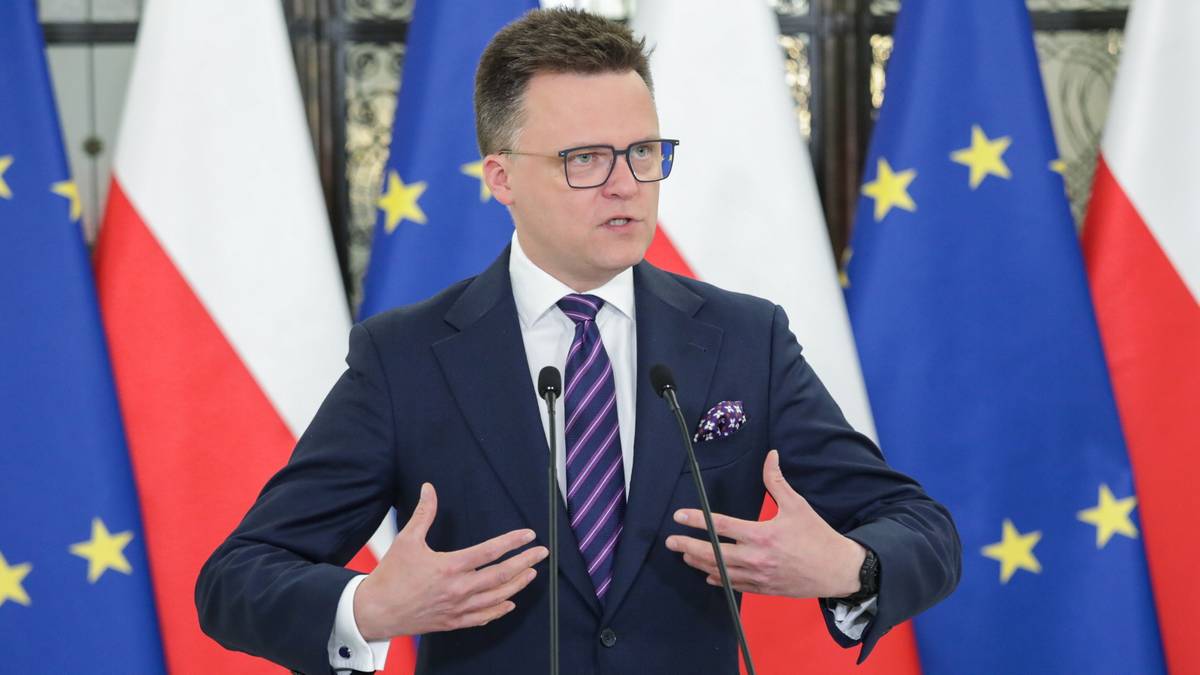 Hołownia o nowej umowie koalicyjnej. Przedstawił warunki