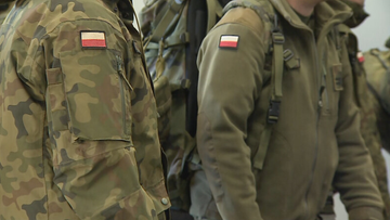 Adam W., oficer Wojska Polskiego, zbierał na terenie wojskowej jednostki podpisy pod kandydaturą Rafała Trzaskowskieg