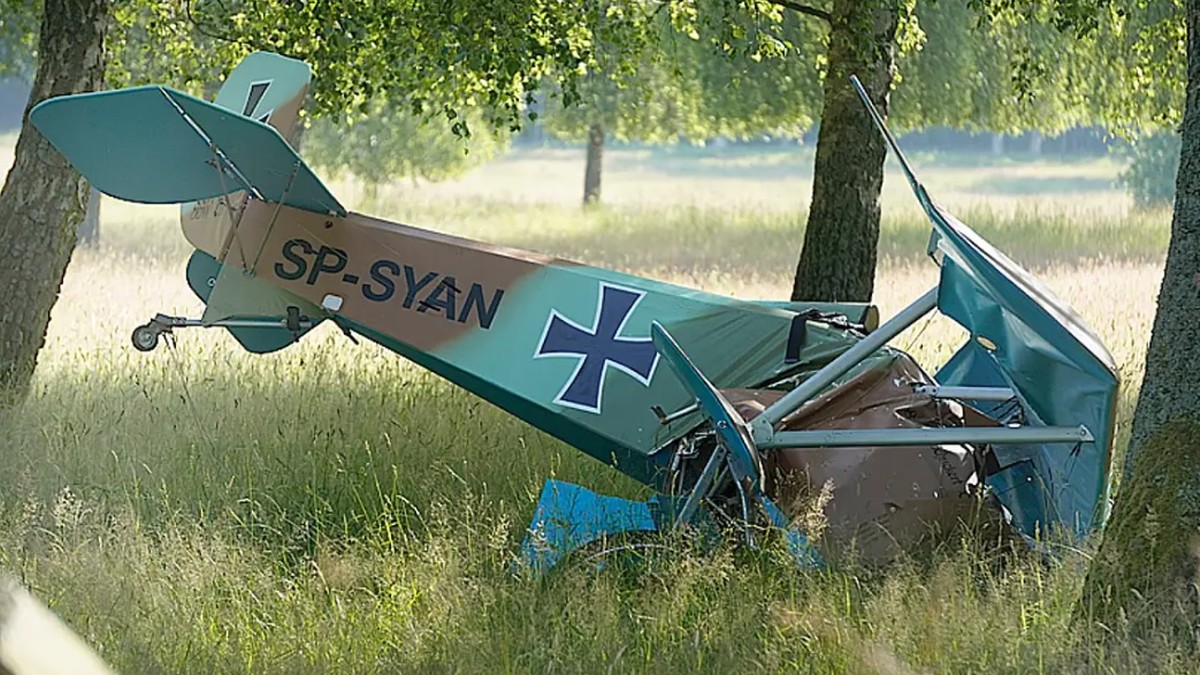 Sławno: Katastrofa małego samolotu. Pilot nie żyje