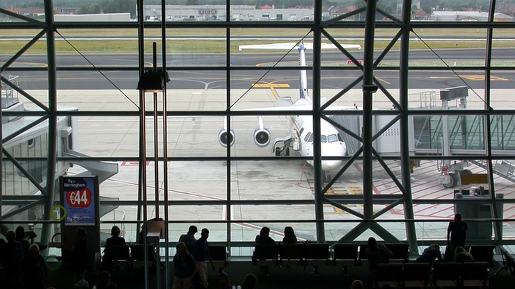 Koniec strajku na lotnisku w Brukseli, ale utrudnienia trwają