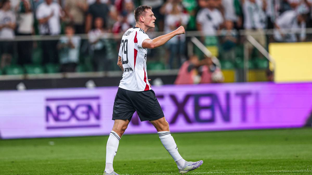 Legia Warszawa wygrała sparing z AS Trenčín 1:0 — gol Rajovicia z karnego
